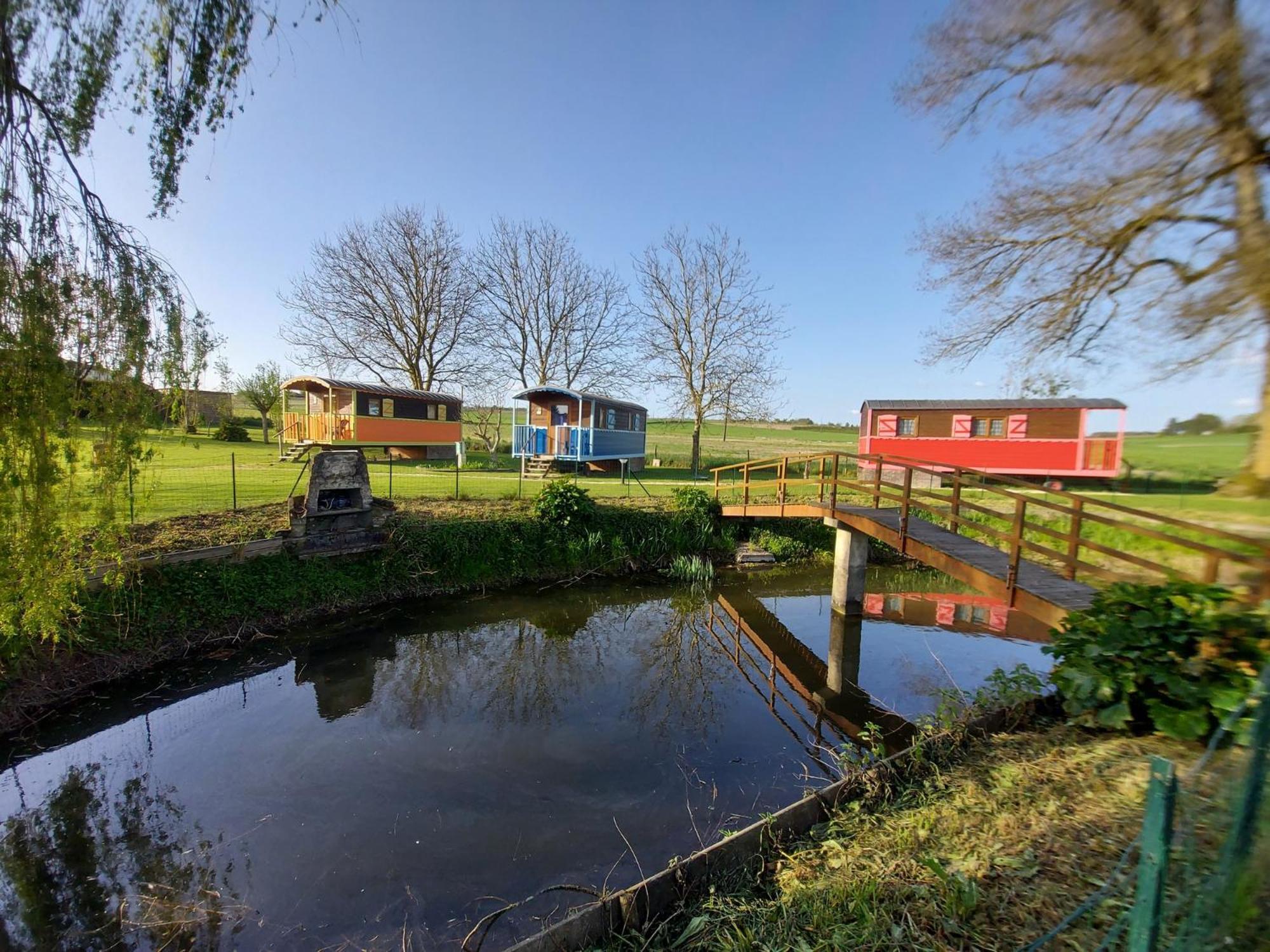 Villa Les Roses De Jonzac à Mortiers Extérieur photo